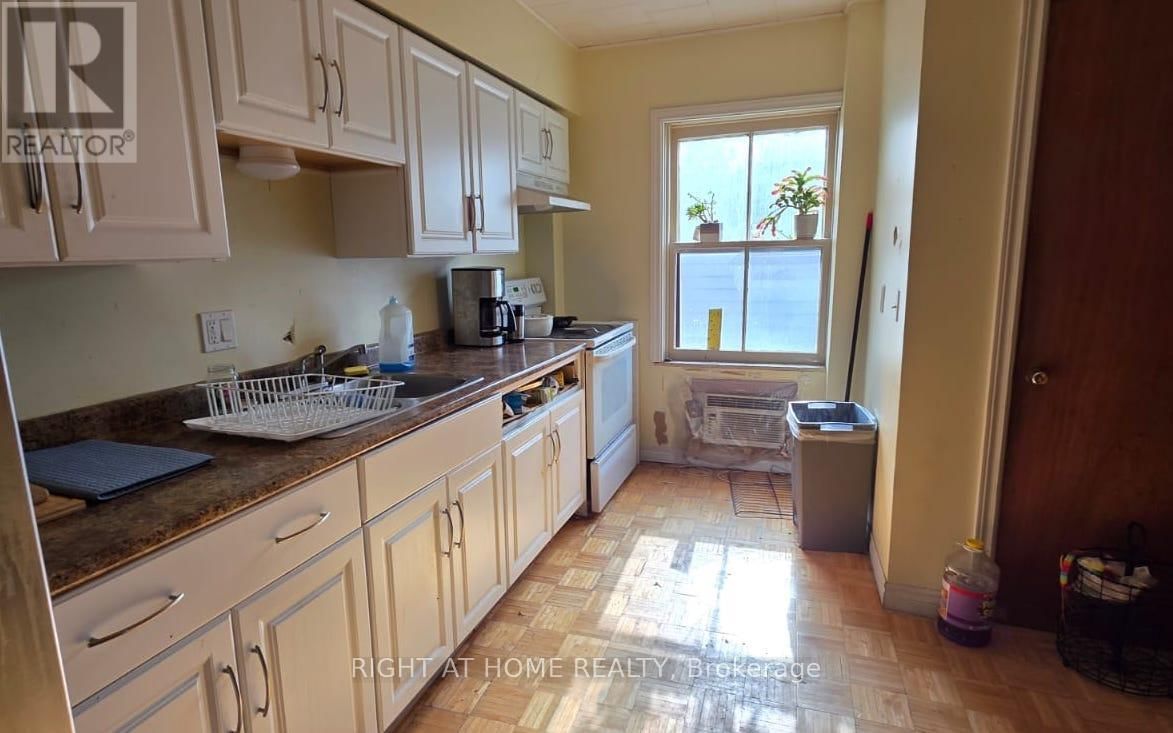 1111 HERITAGE LINE Image 7