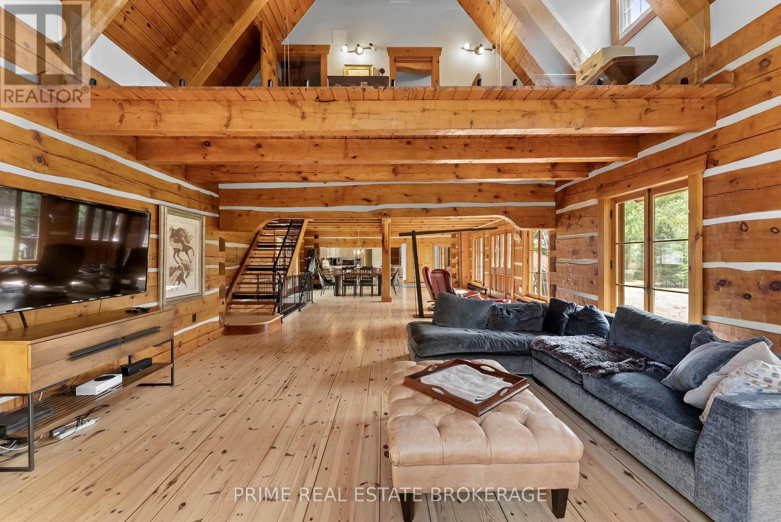 575 EMILY STREET Image 8