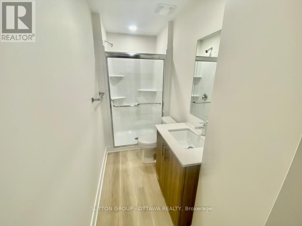 C - 152B COLUMBUS AVENUE Image 9