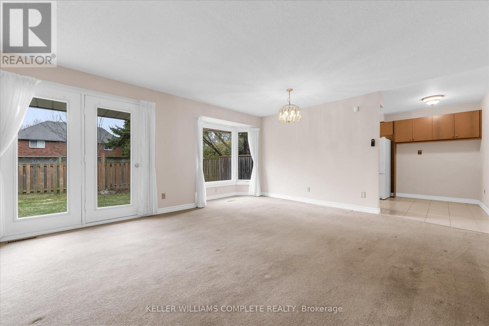 1 - 230 MEADOWBROOK DRIVE Image 10