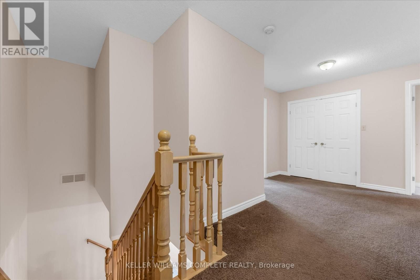 1 - 230 MEADOWBROOK DRIVE Image 15