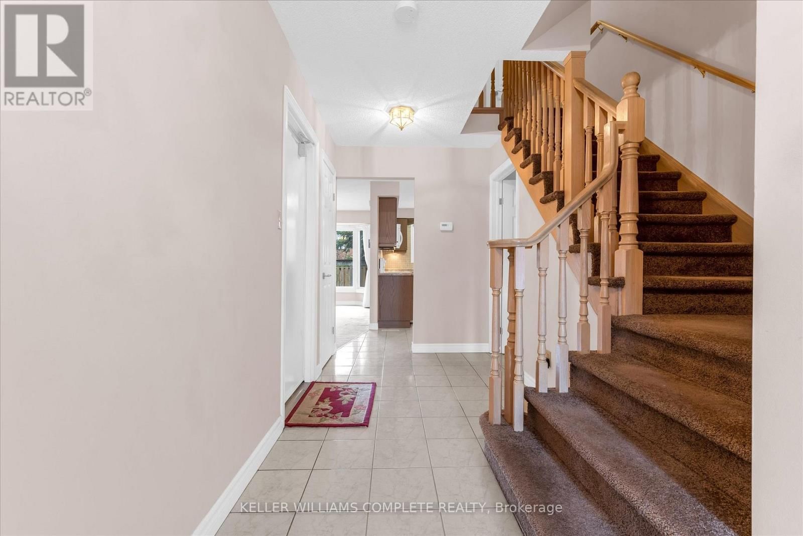 1 - 230 MEADOWBROOK DRIVE Image 5