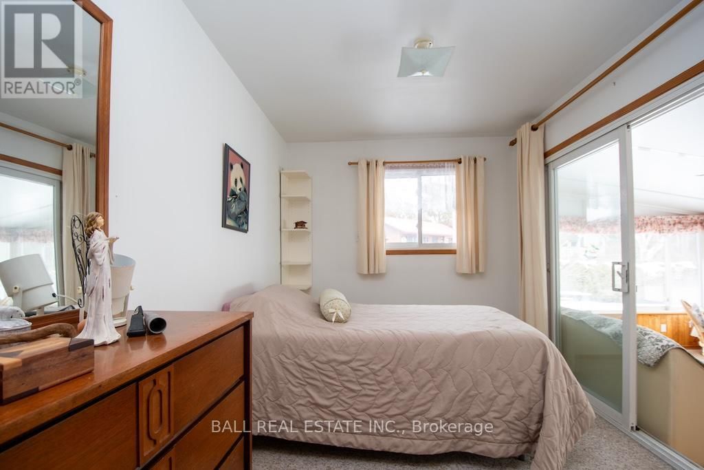 2137 CHIPMUNK ROAD Image 10