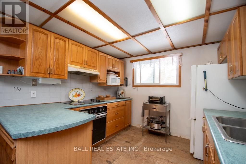 2137 CHIPMUNK ROAD Image 21