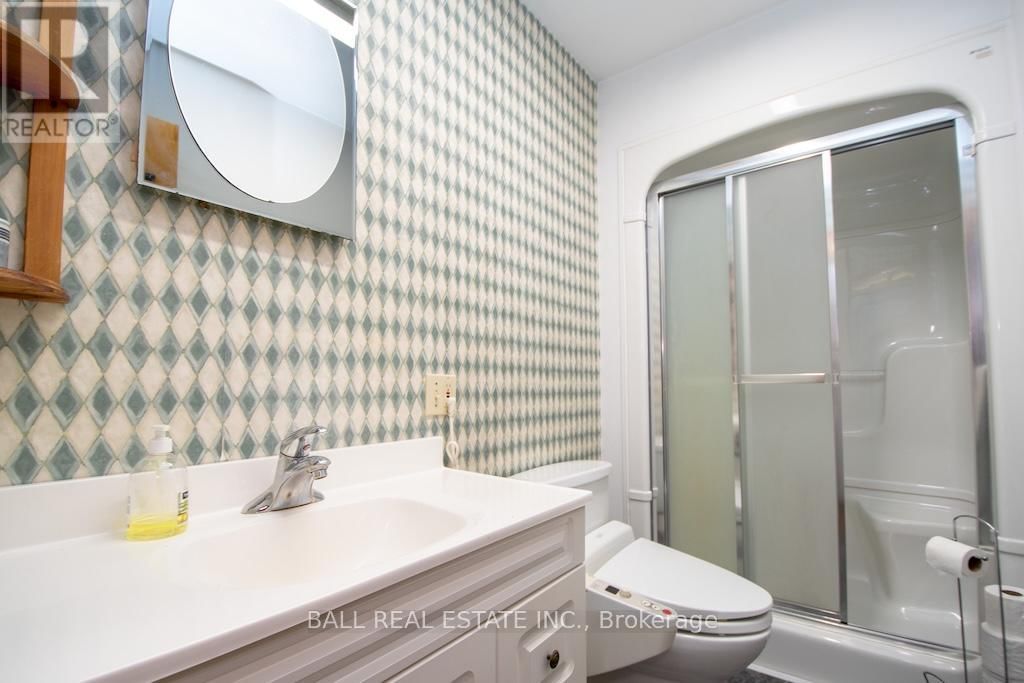 2137 CHIPMUNK ROAD Image 6