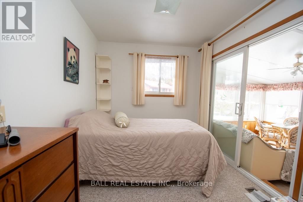 2137 CHIPMUNK ROAD Image 9