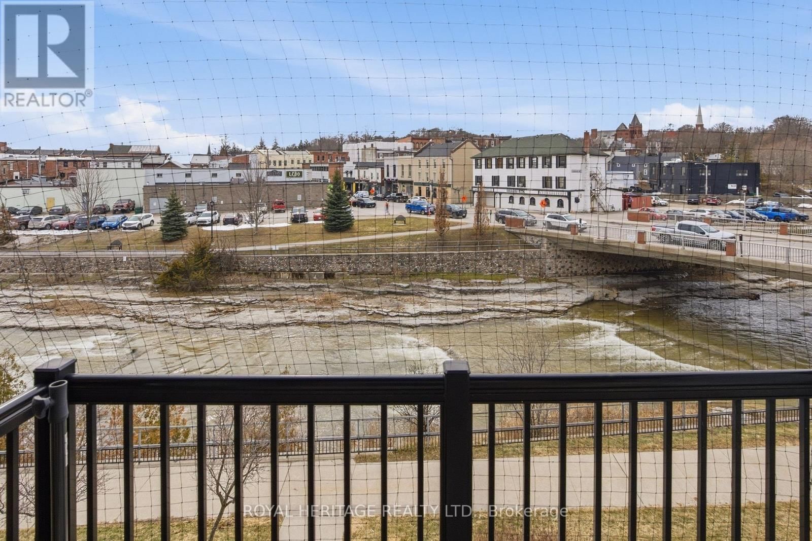 211 - 50 MILL STREET NORTH Image 34