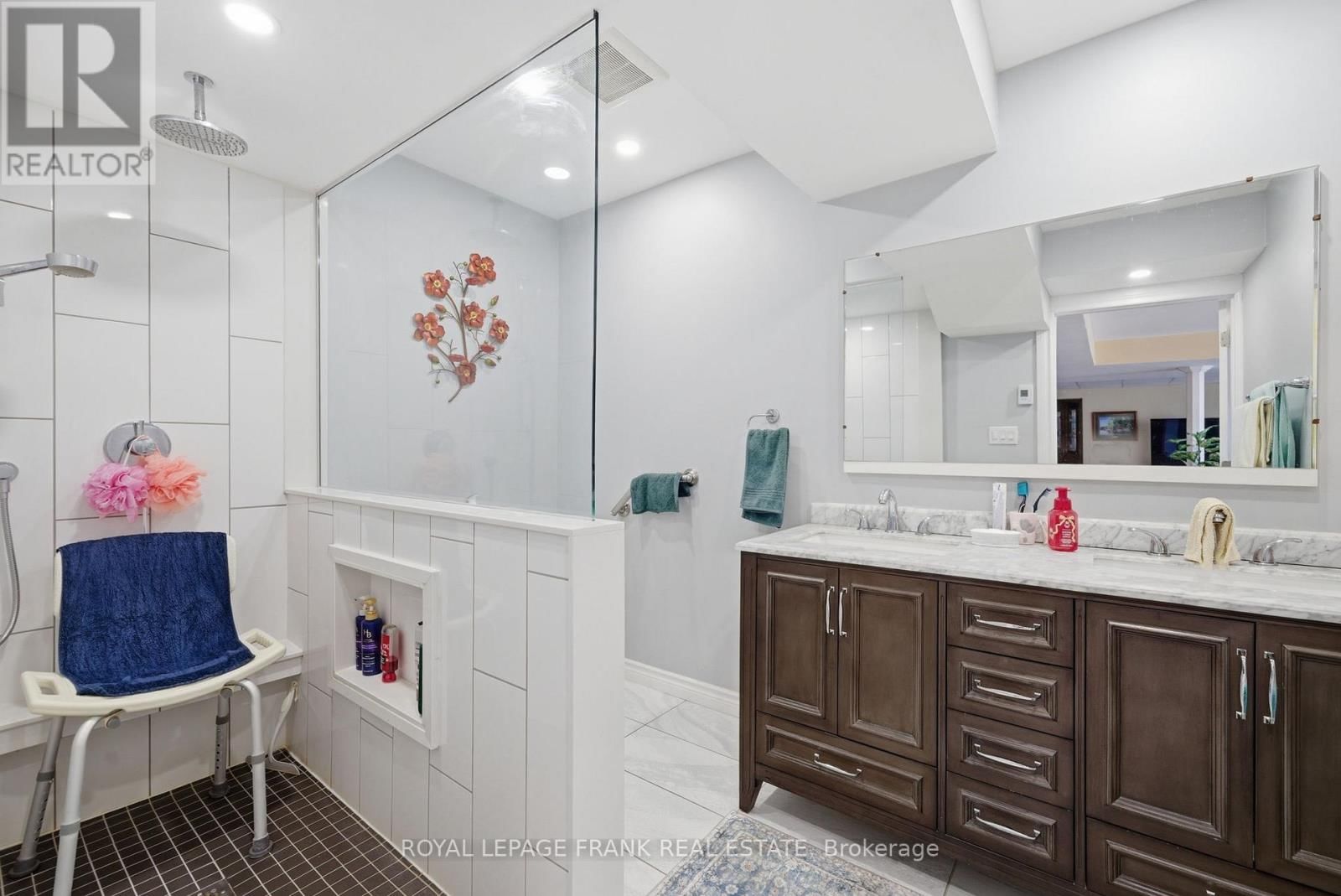 197 MCGILL DRIVE Image 38