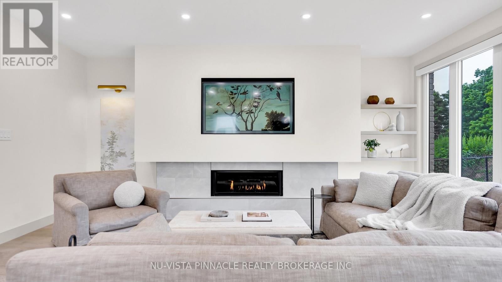 3998 BIG LEAF TRAIL Image 11