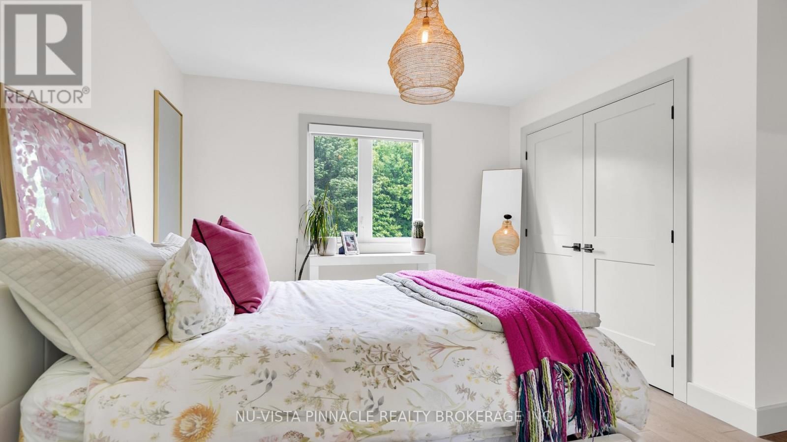 3998 BIG LEAF TRAIL Image 35