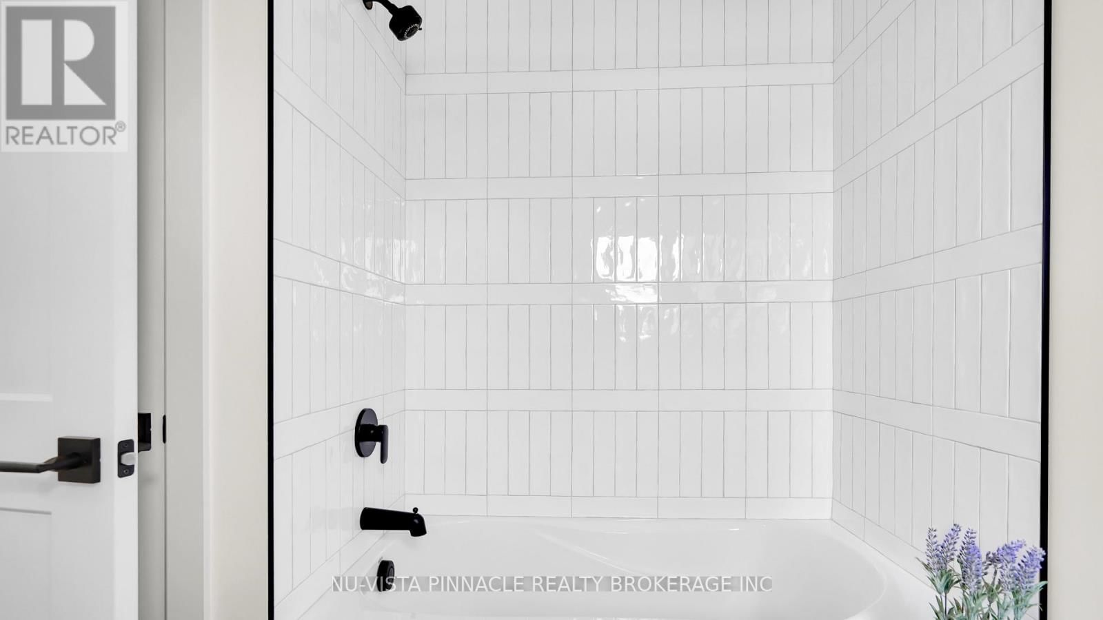 3998 BIG LEAF TRAIL Image 37