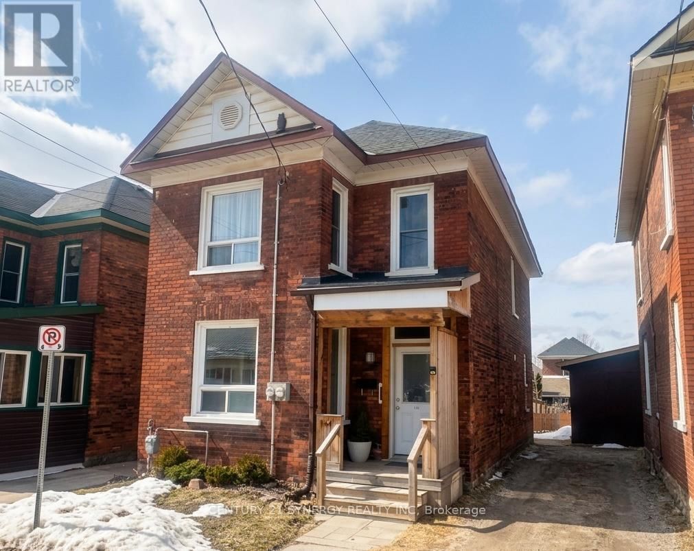 164 CHAMBERS STREET Image 1