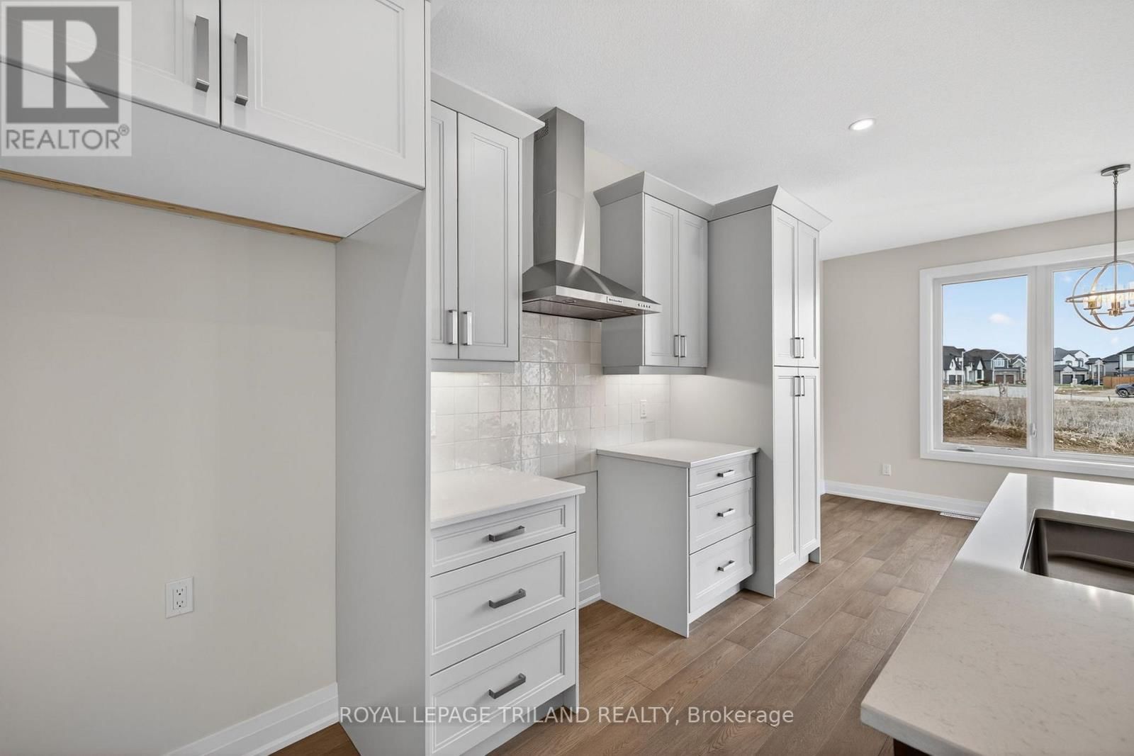 28 ALLISTER DRIVE Image 14