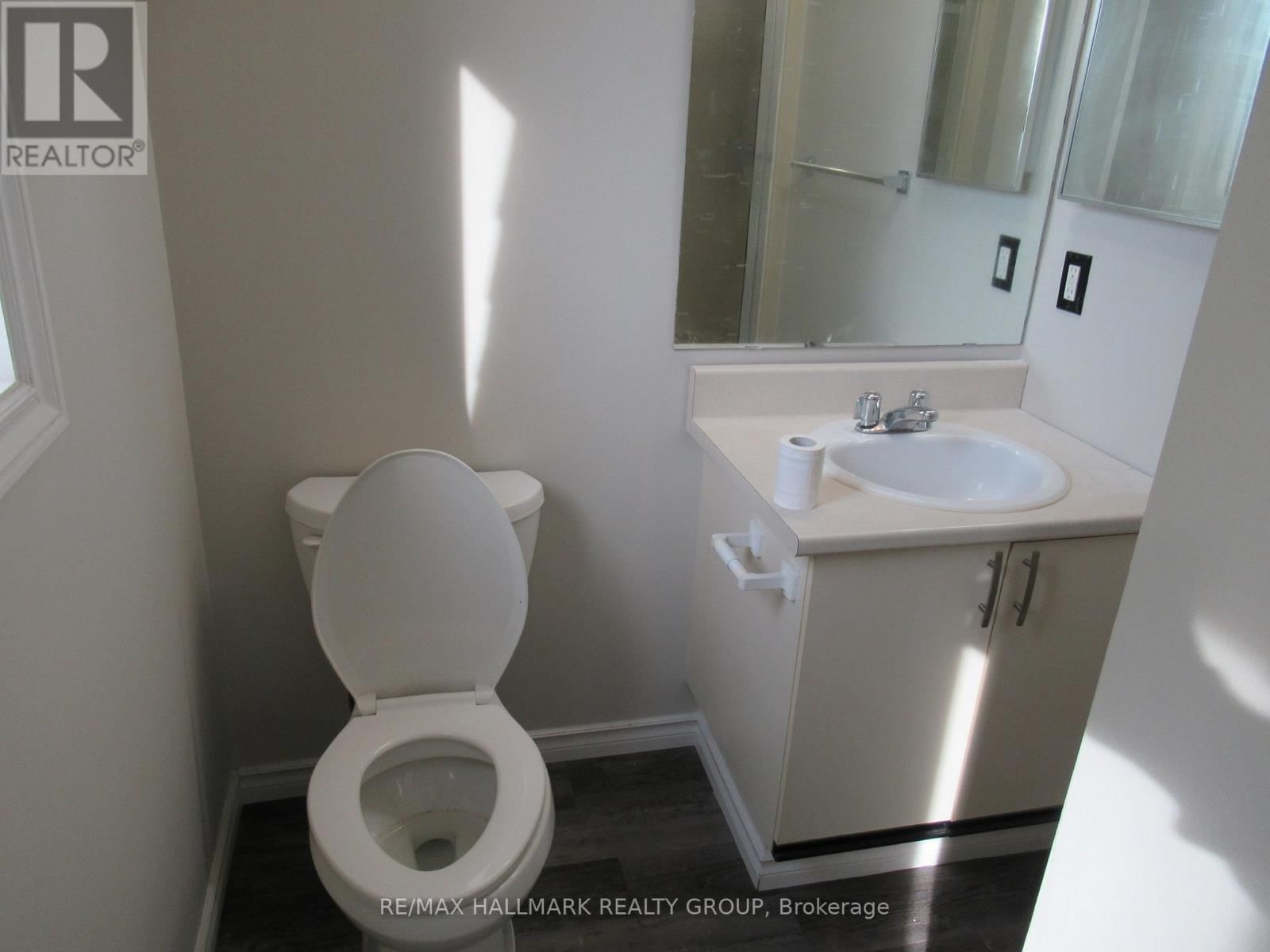 81 LIGHTFOOT PLACE Image 8