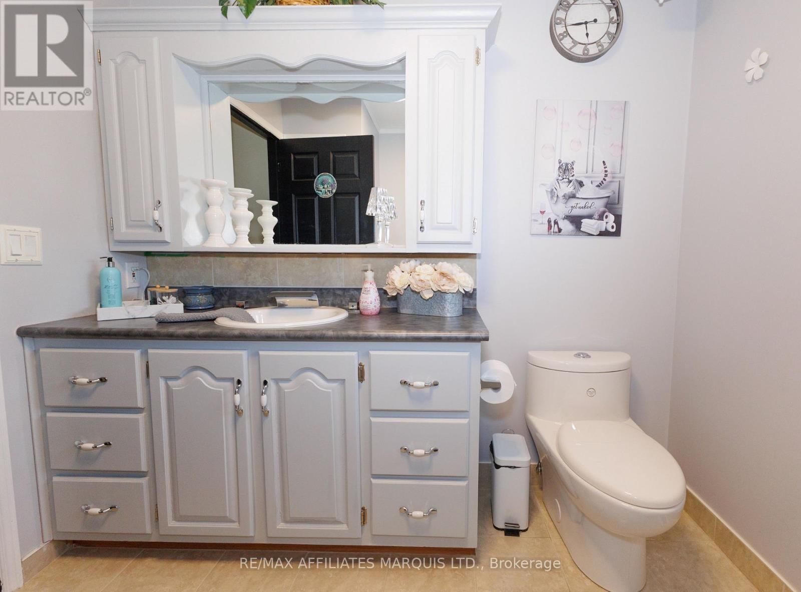 75 GAUTHIER STREET Image 12