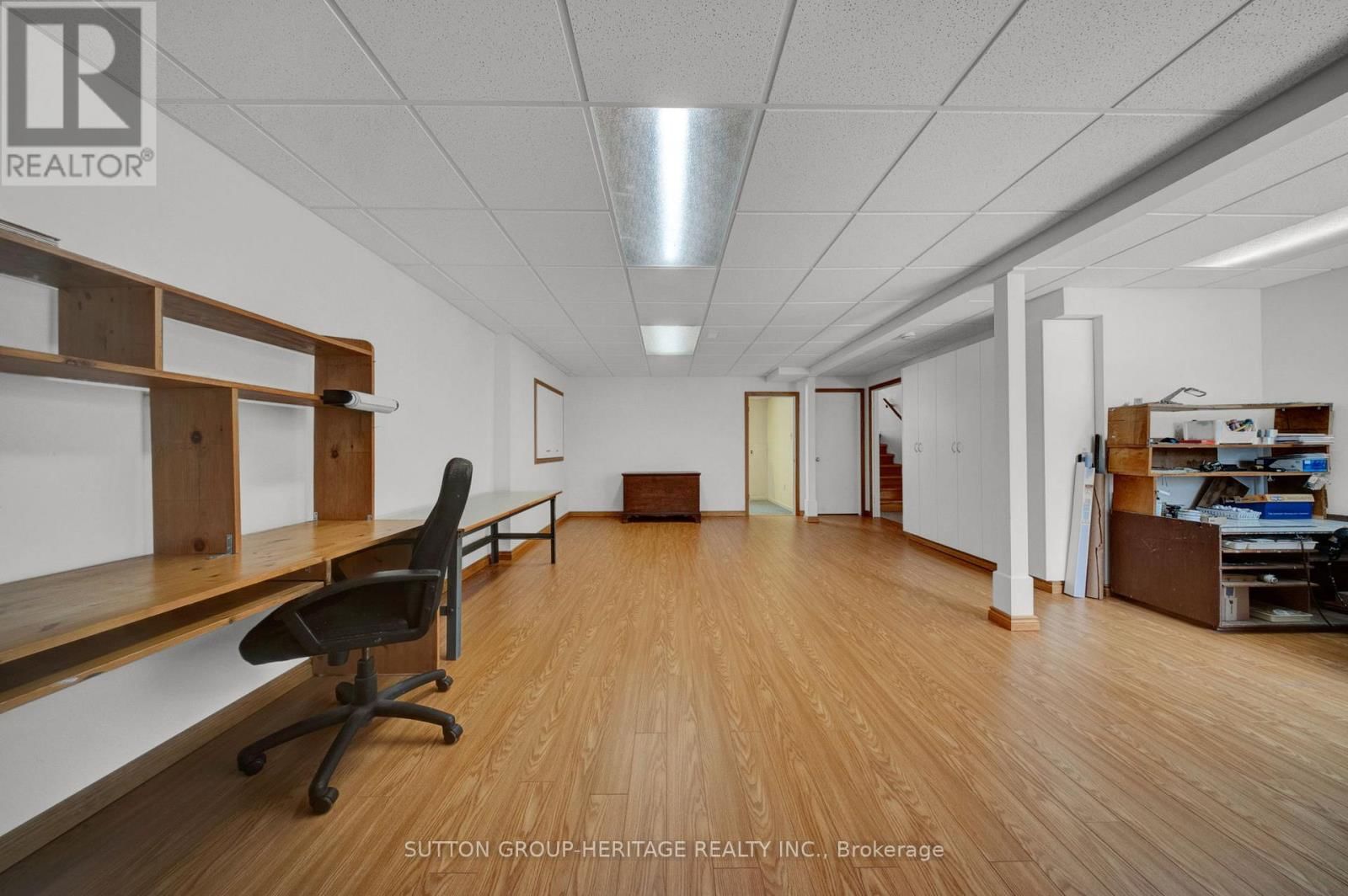 48 CEDARTREE LANE Image 25