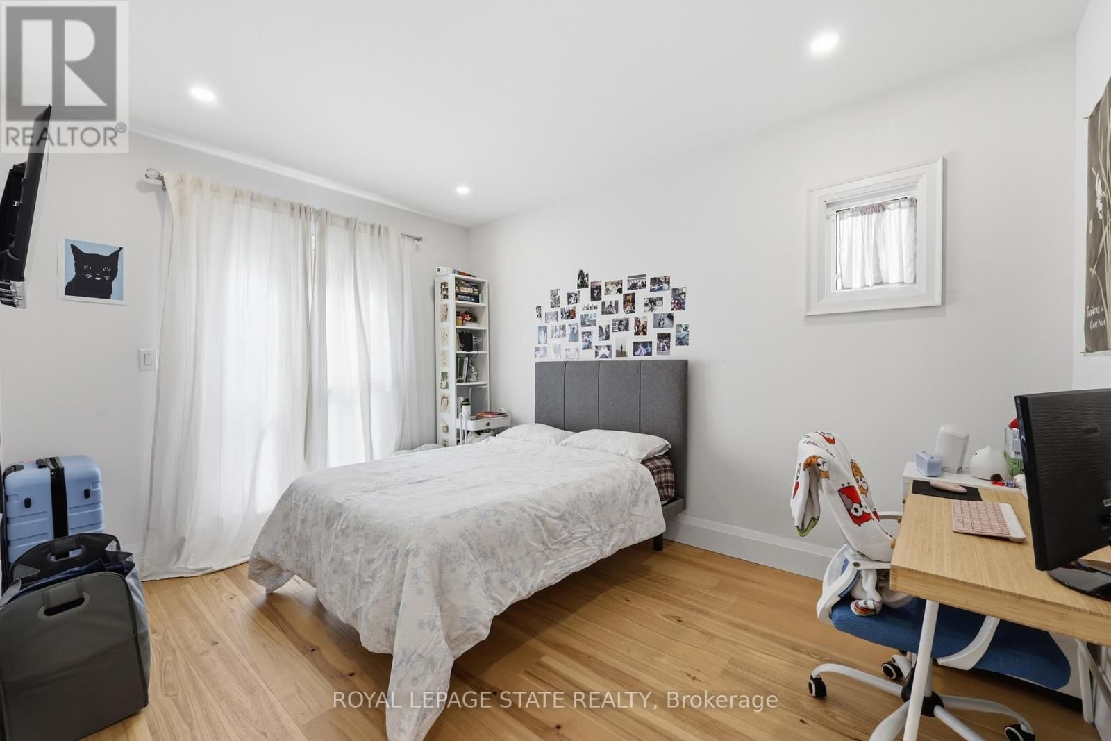 129 JACKSON STREET WEST Image 15