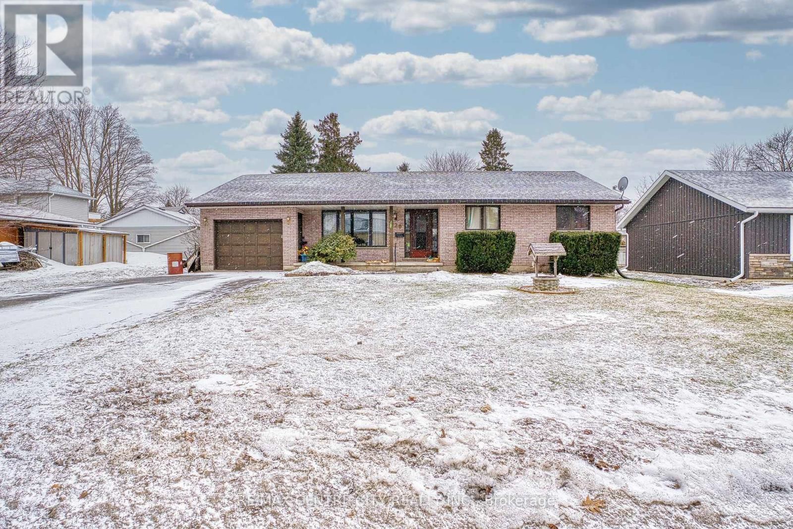 520 VICTORIA STREET Image 1