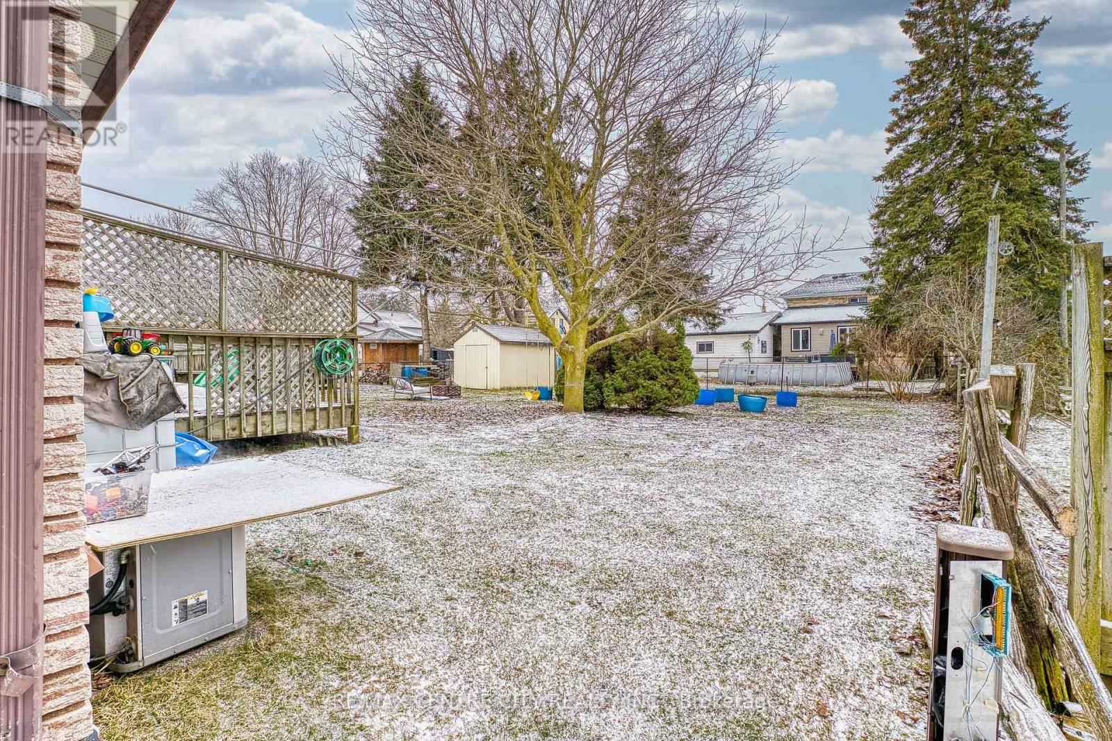 520 VICTORIA STREET Image 25