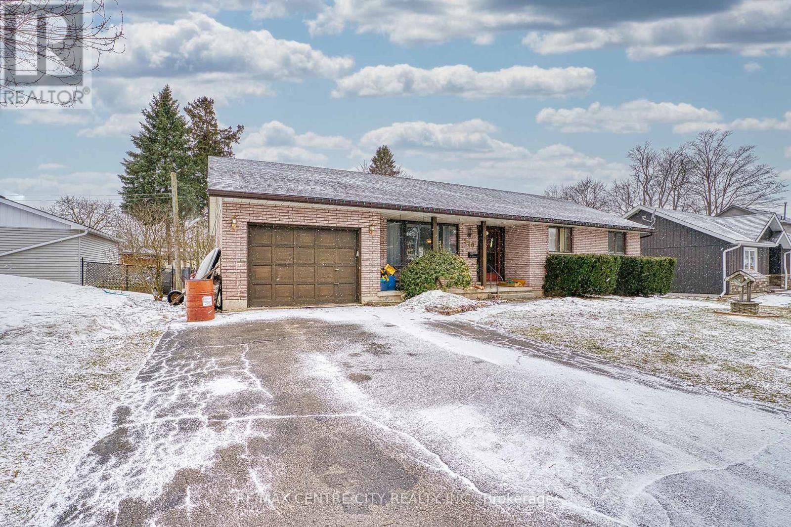 520 VICTORIA STREET Image 5