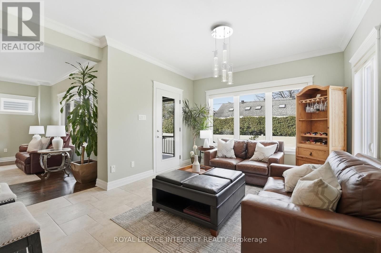 476 ANCASTER AVENUE Image 10