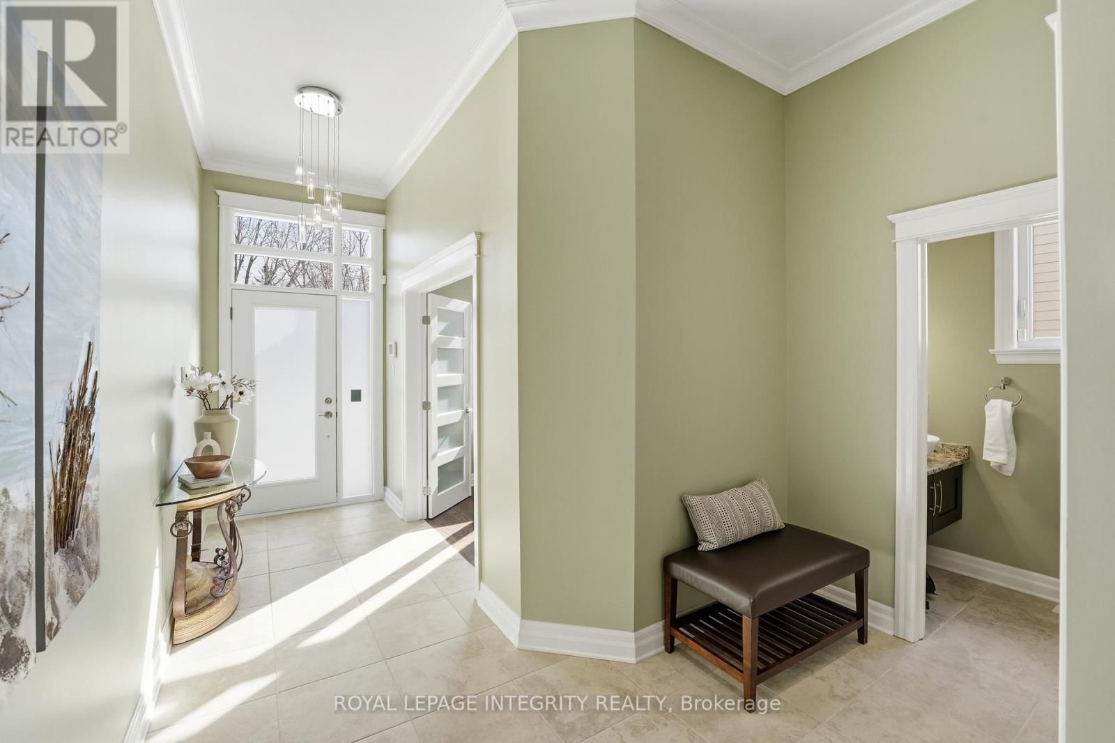 476 ANCASTER AVENUE Image 15