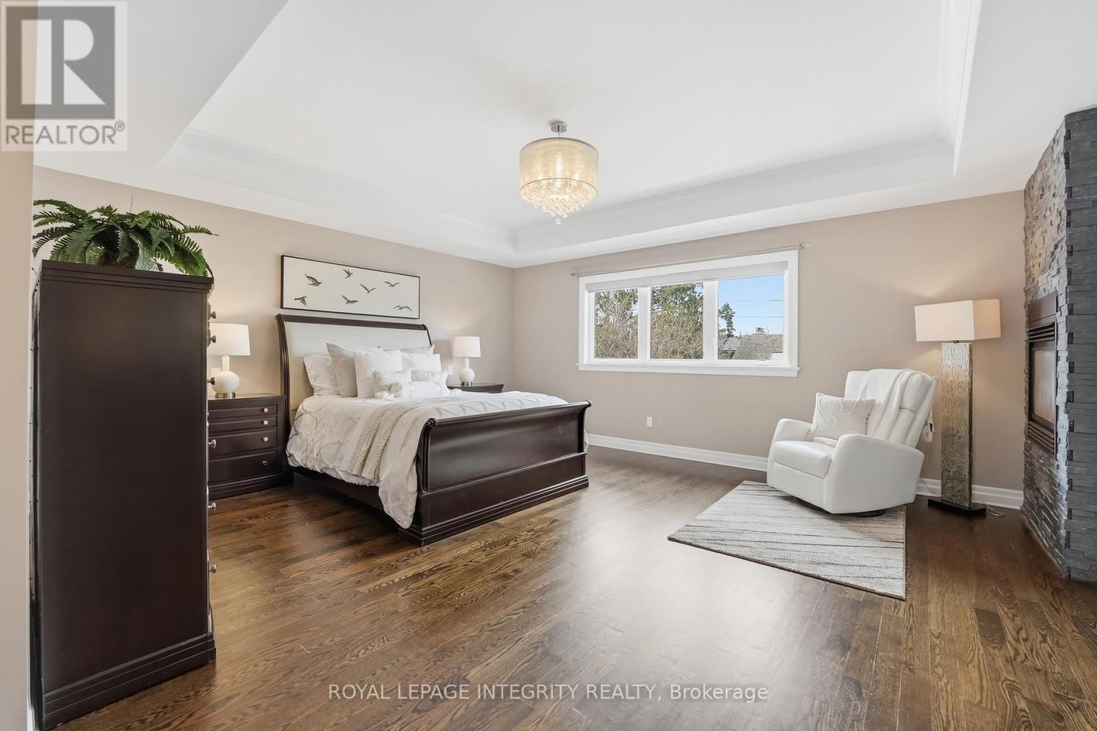 476 ANCASTER AVENUE Image 18