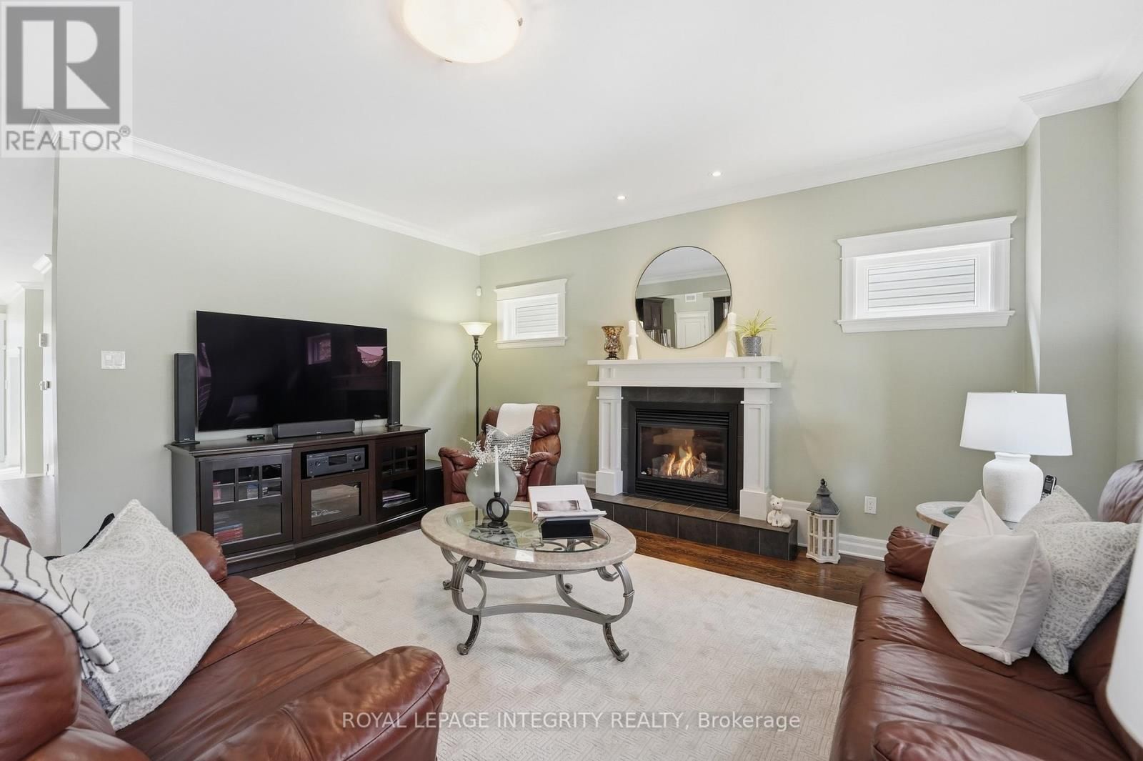 476 ANCASTER AVENUE Image 2