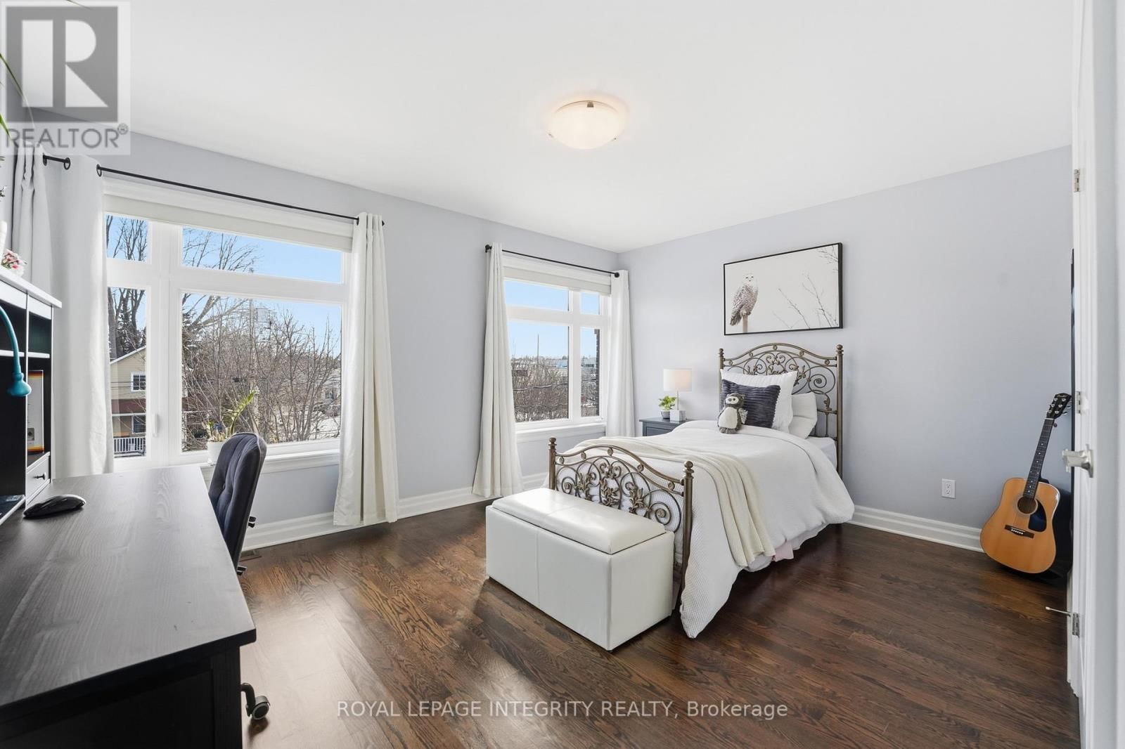 476 ANCASTER AVENUE Image 27