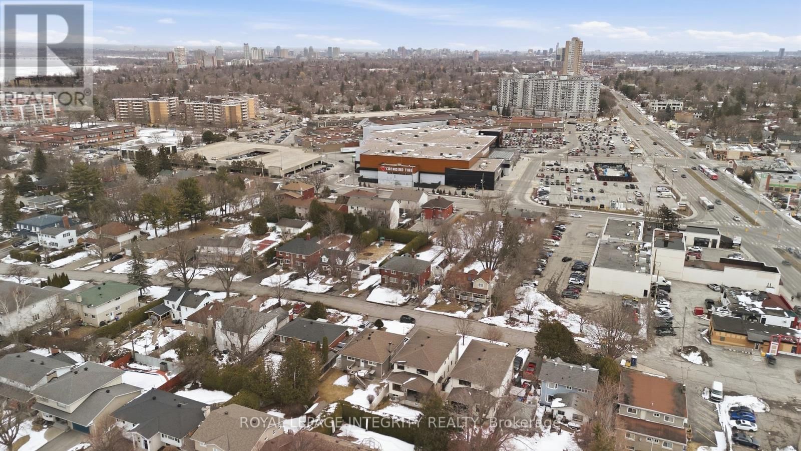 476 ANCASTER AVENUE Image 41