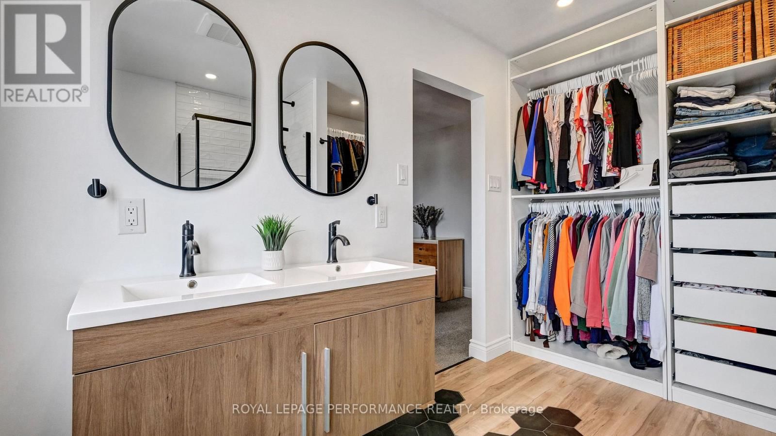 313 TWILIGHT AVENUE Image 22