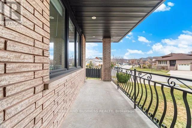 56 HENLEY DRIVE Image 6