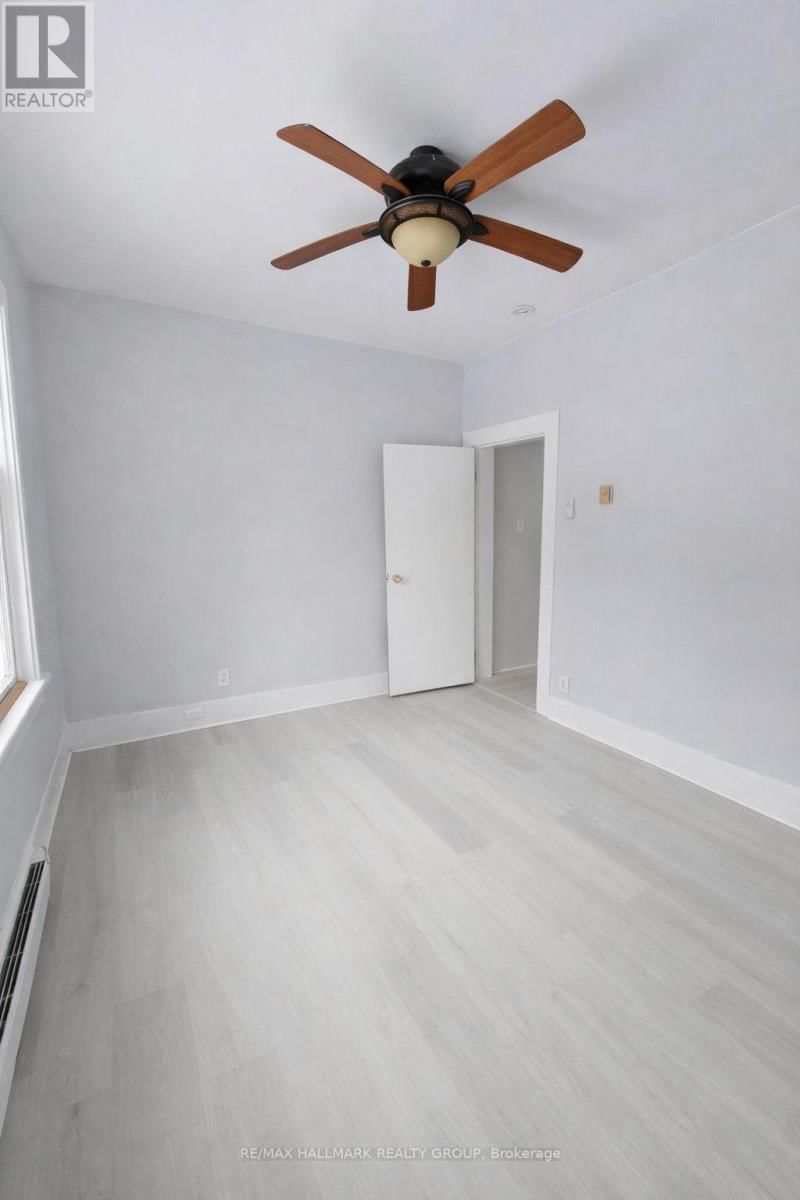 514 BAY STREET Image 30