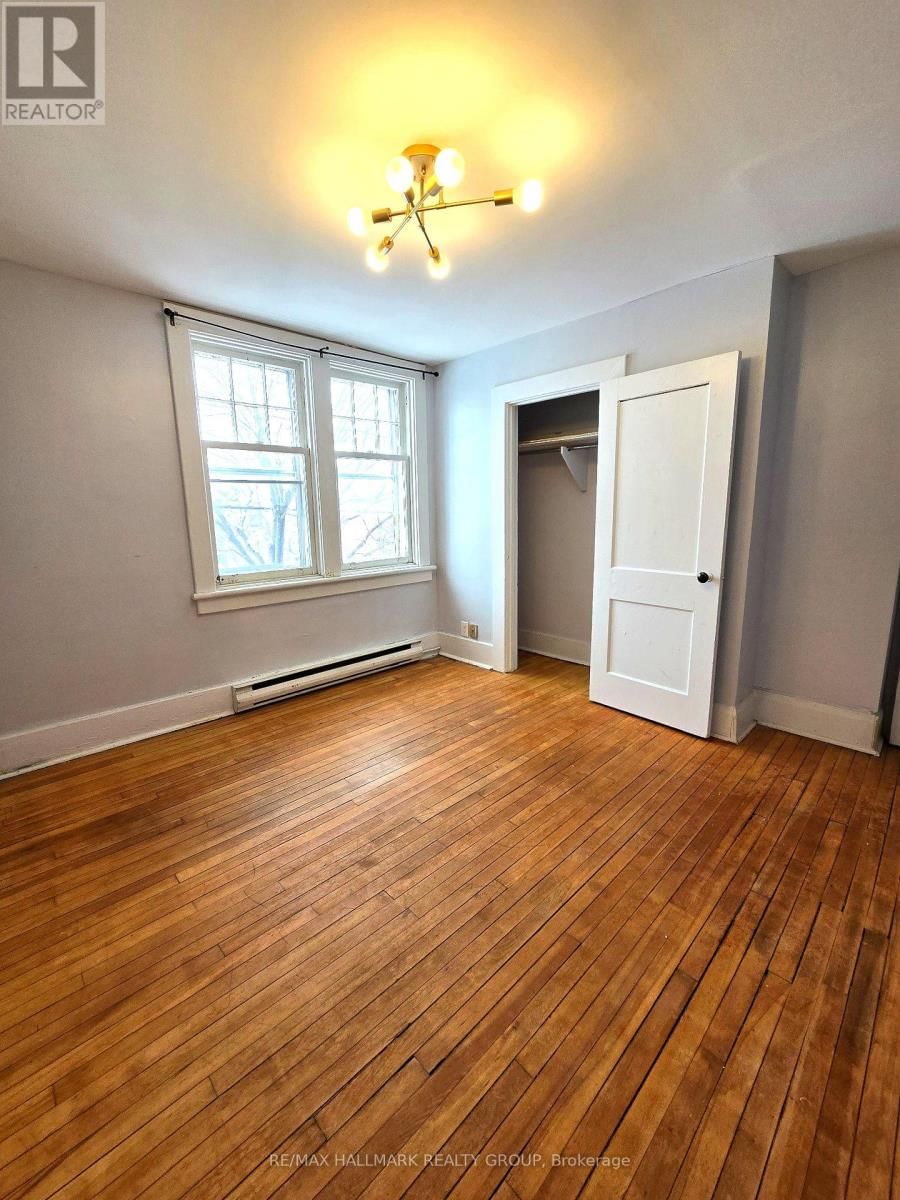 514 BAY STREET Image 6