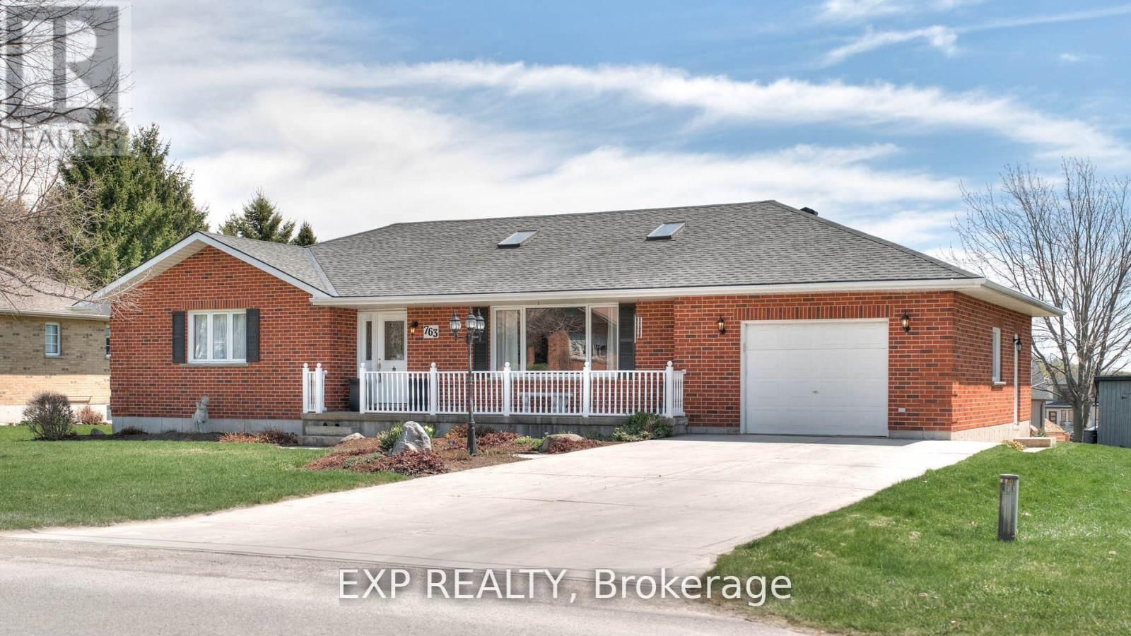 763 SPORTS DRIVE Image 35