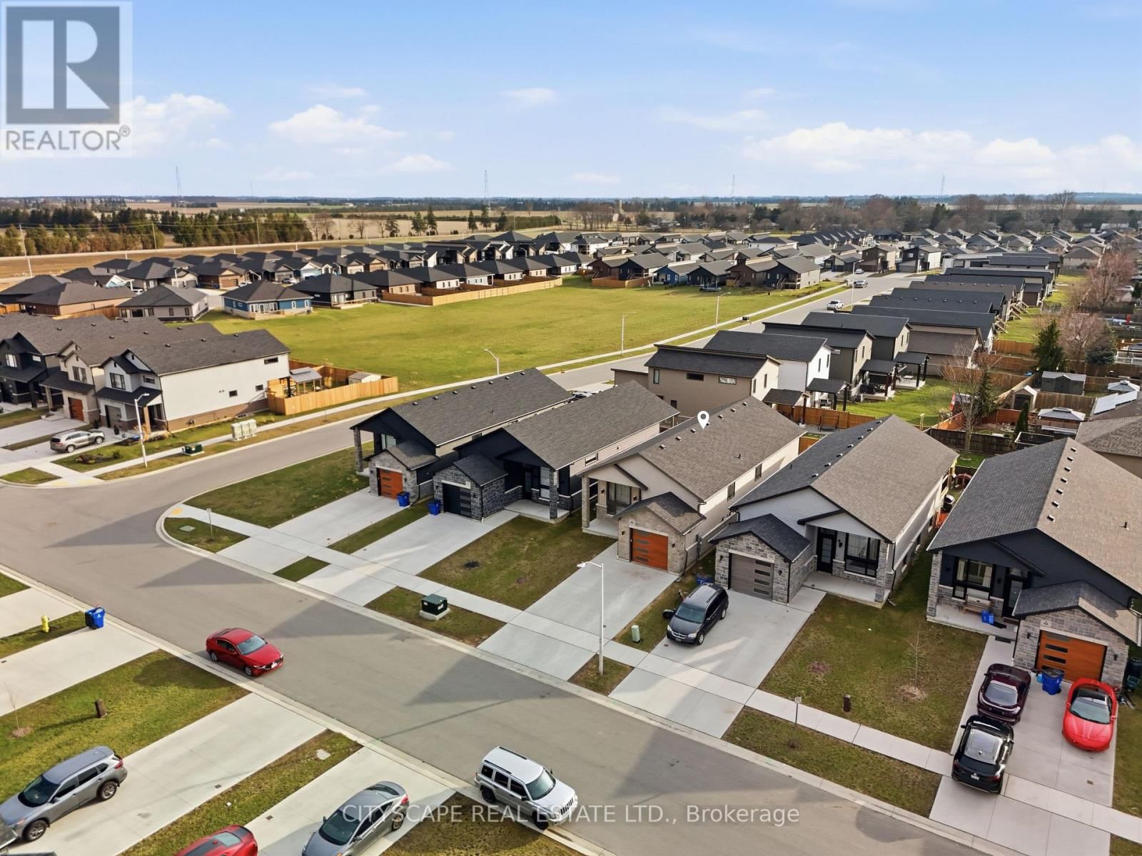 106 IRONWOOD TRAIL Image 31