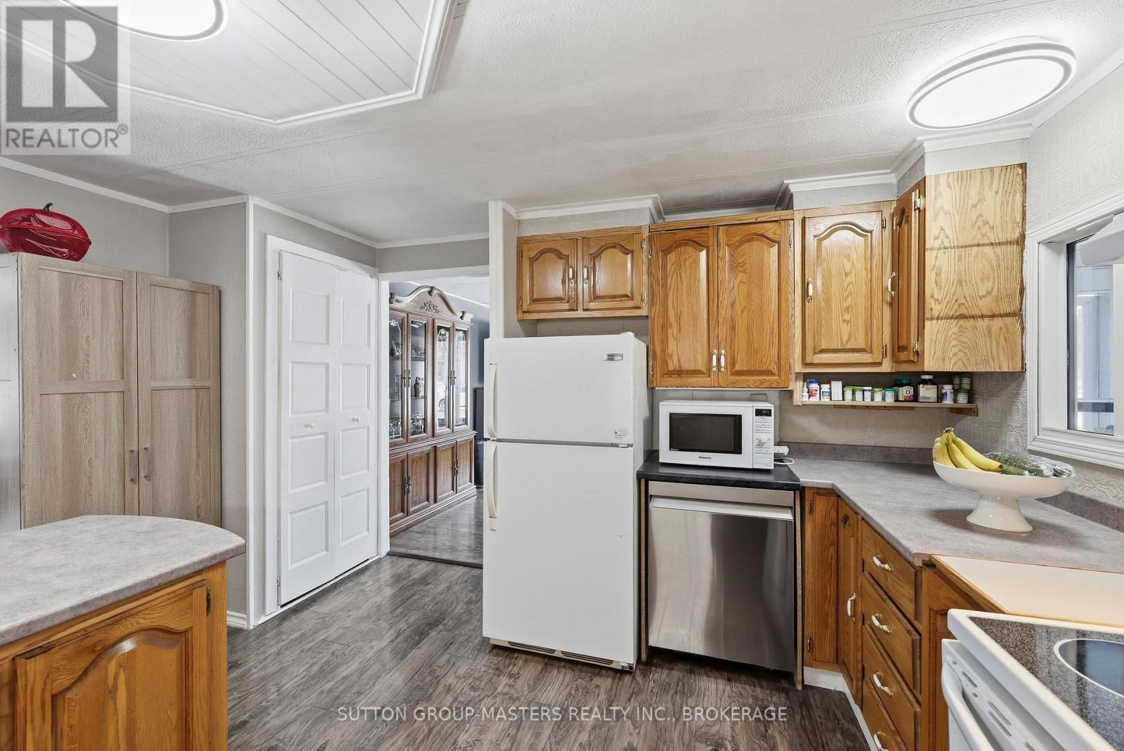 9 PATTERSON BOULEVARD Image 11