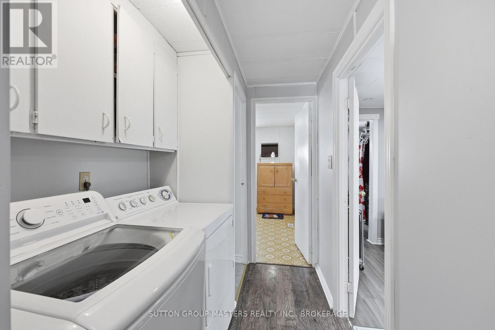 9 PATTERSON BOULEVARD Image 21