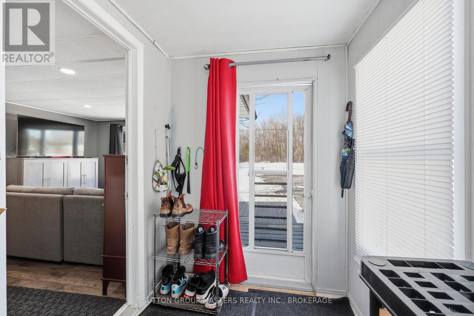 9 PATTERSON BOULEVARD Image 31