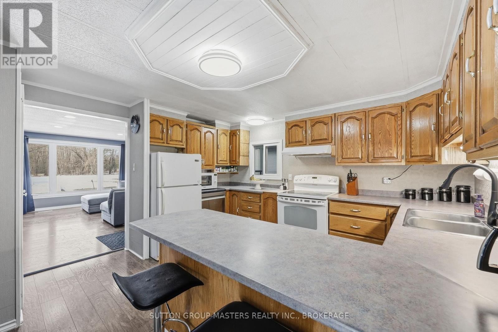 9 PATTERSON BOULEVARD Image 9