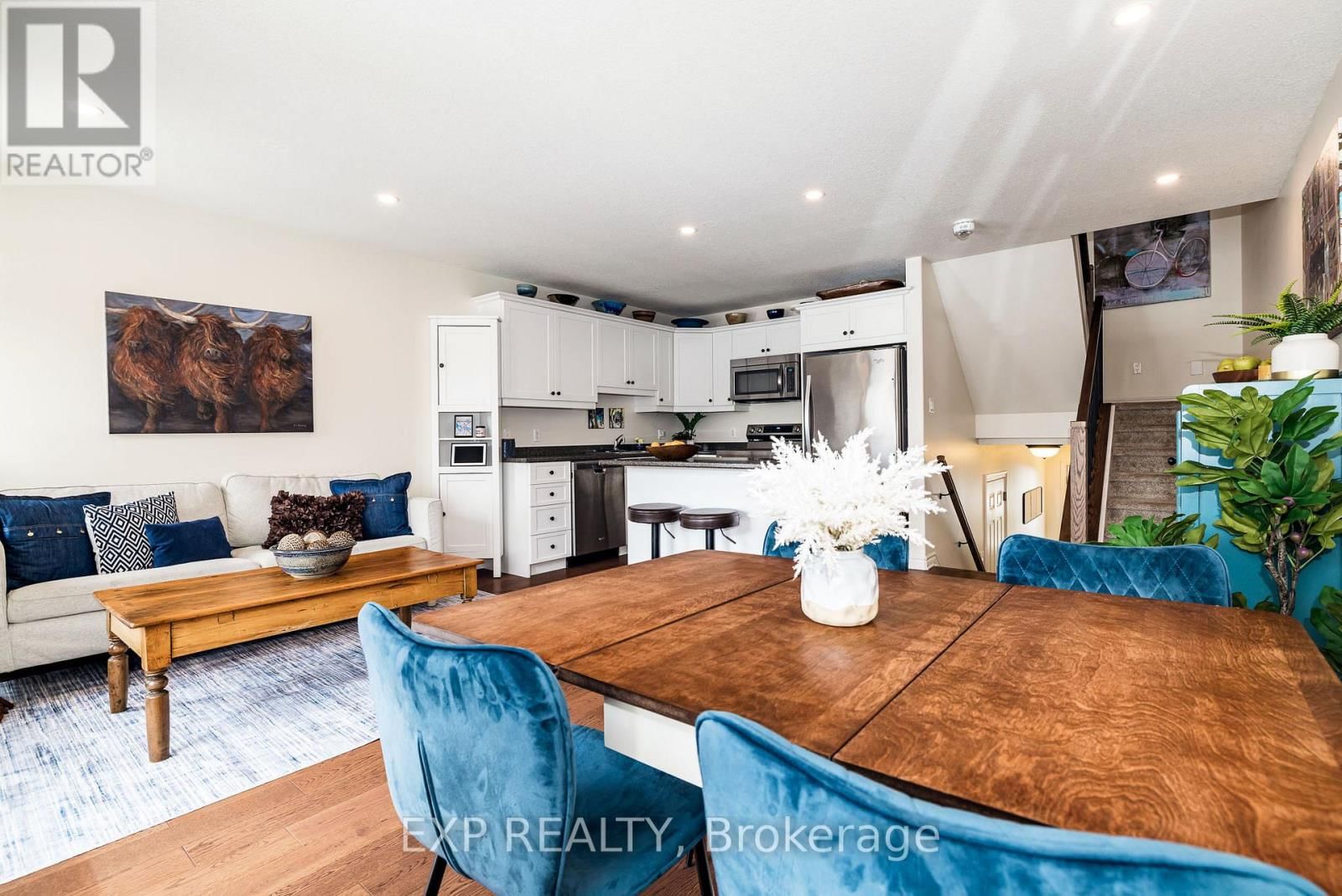 526 STANLEY BROTHERS STREET Image 5