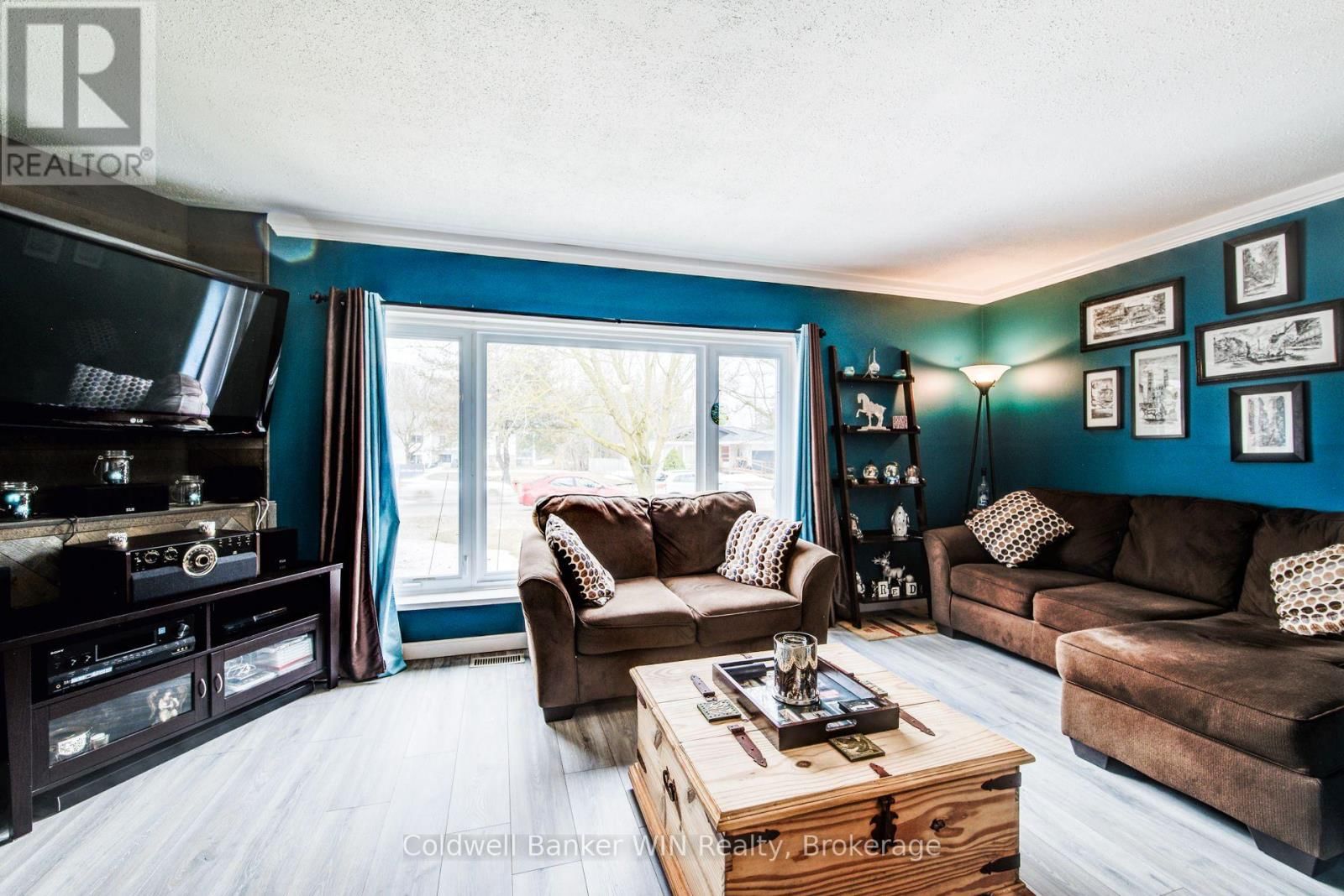 455 ALBERT STREET Image 10