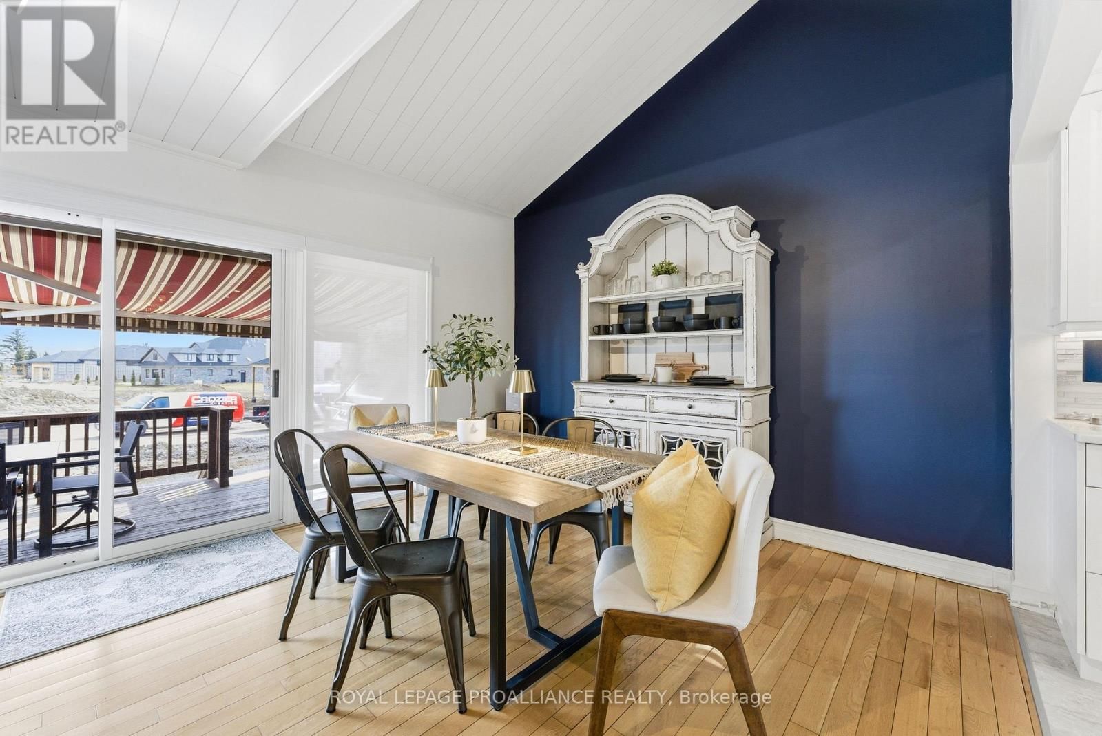 1 - 1798 OLD HWY 2 Image 17