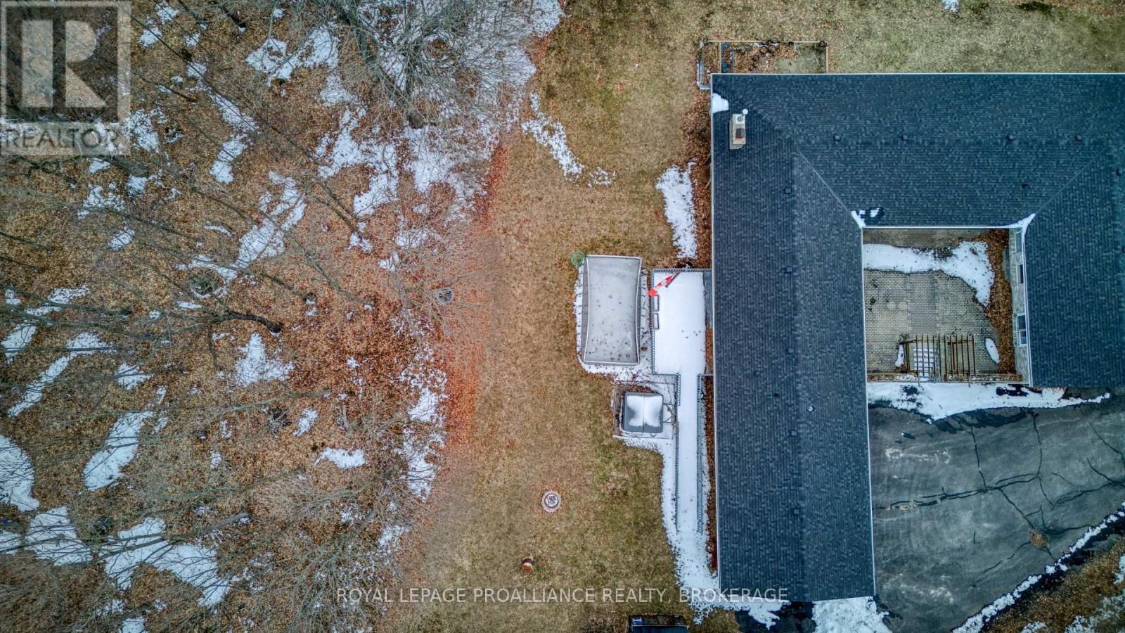 5034 HIGHWAY 2 Image 47