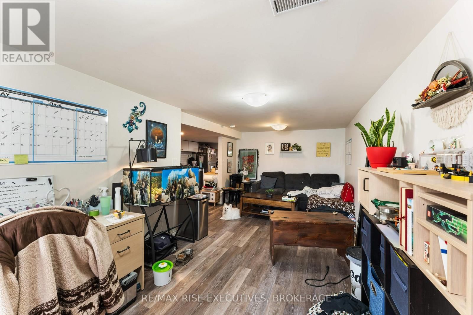 744 SELKIRK ROAD Image 21