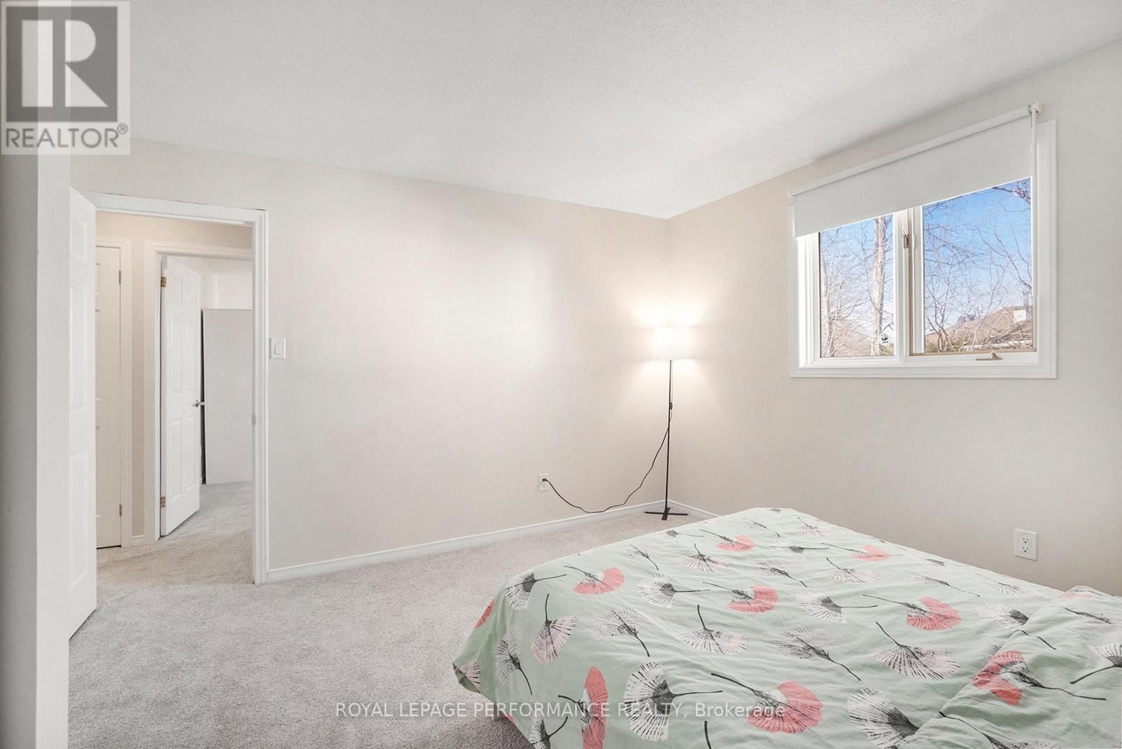 56 IPSWICH TERRACE Image 19