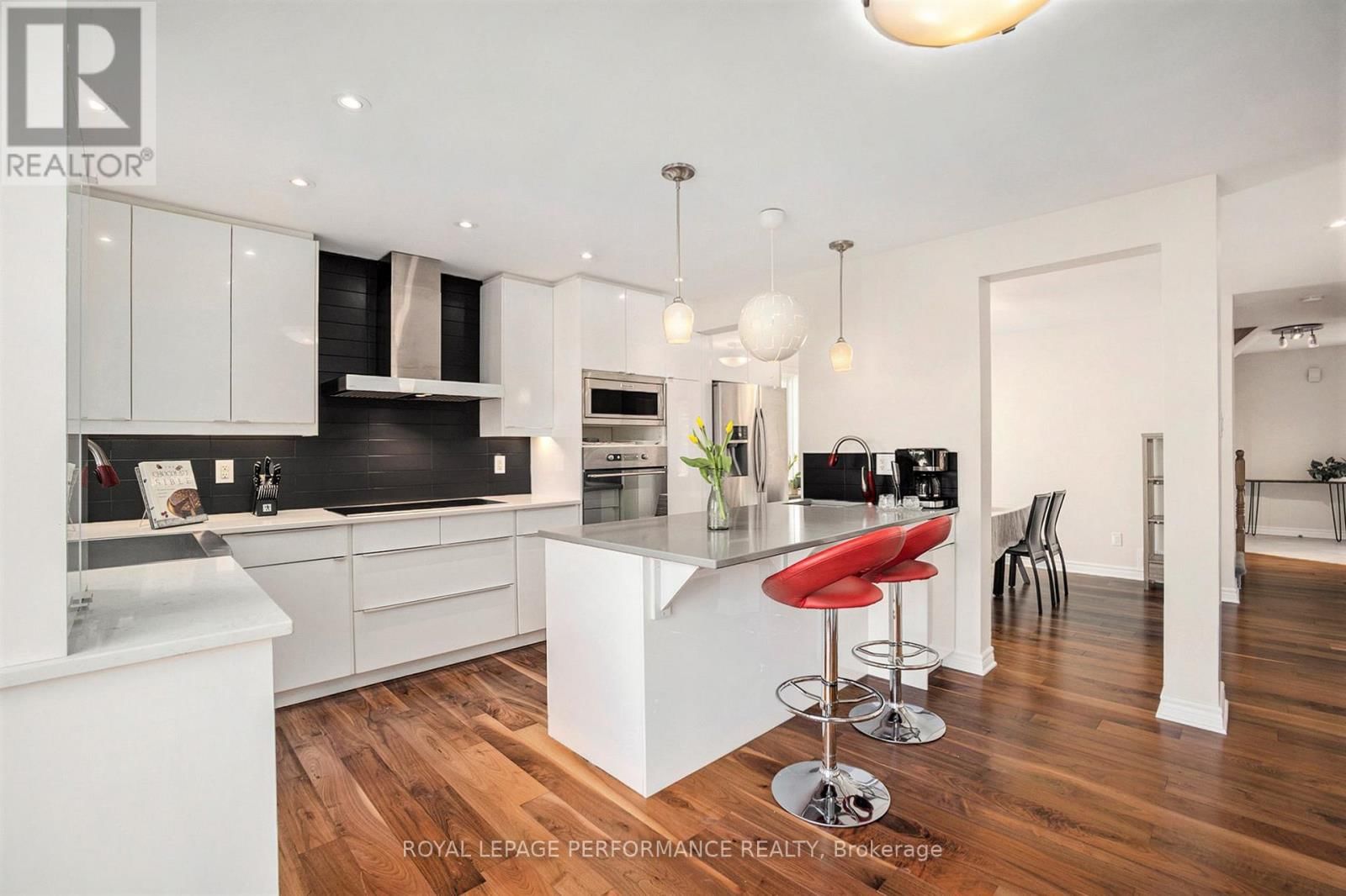 56 IPSWICH TERRACE Image 7