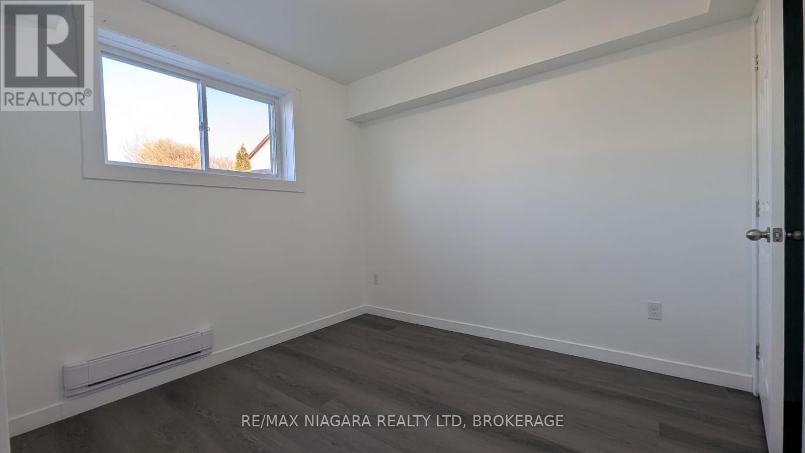 214 - 220 ERIE STREET Image 5