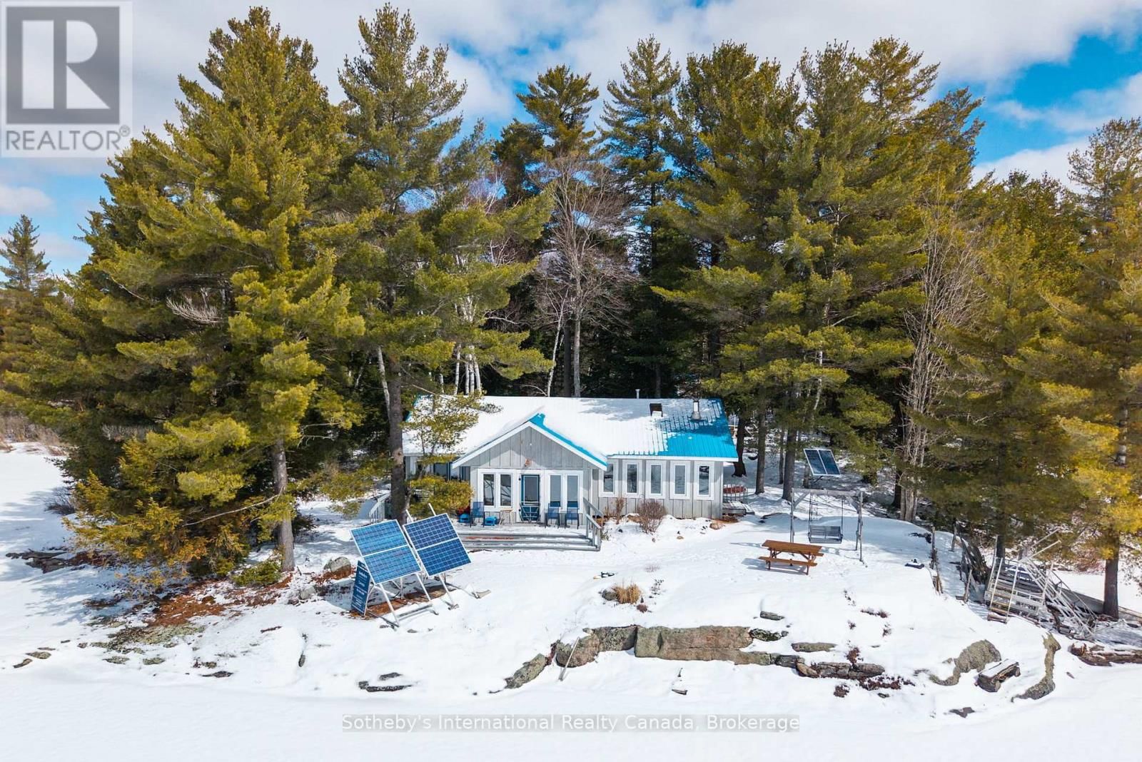 3301B AXE LAKE ROAD Image 2