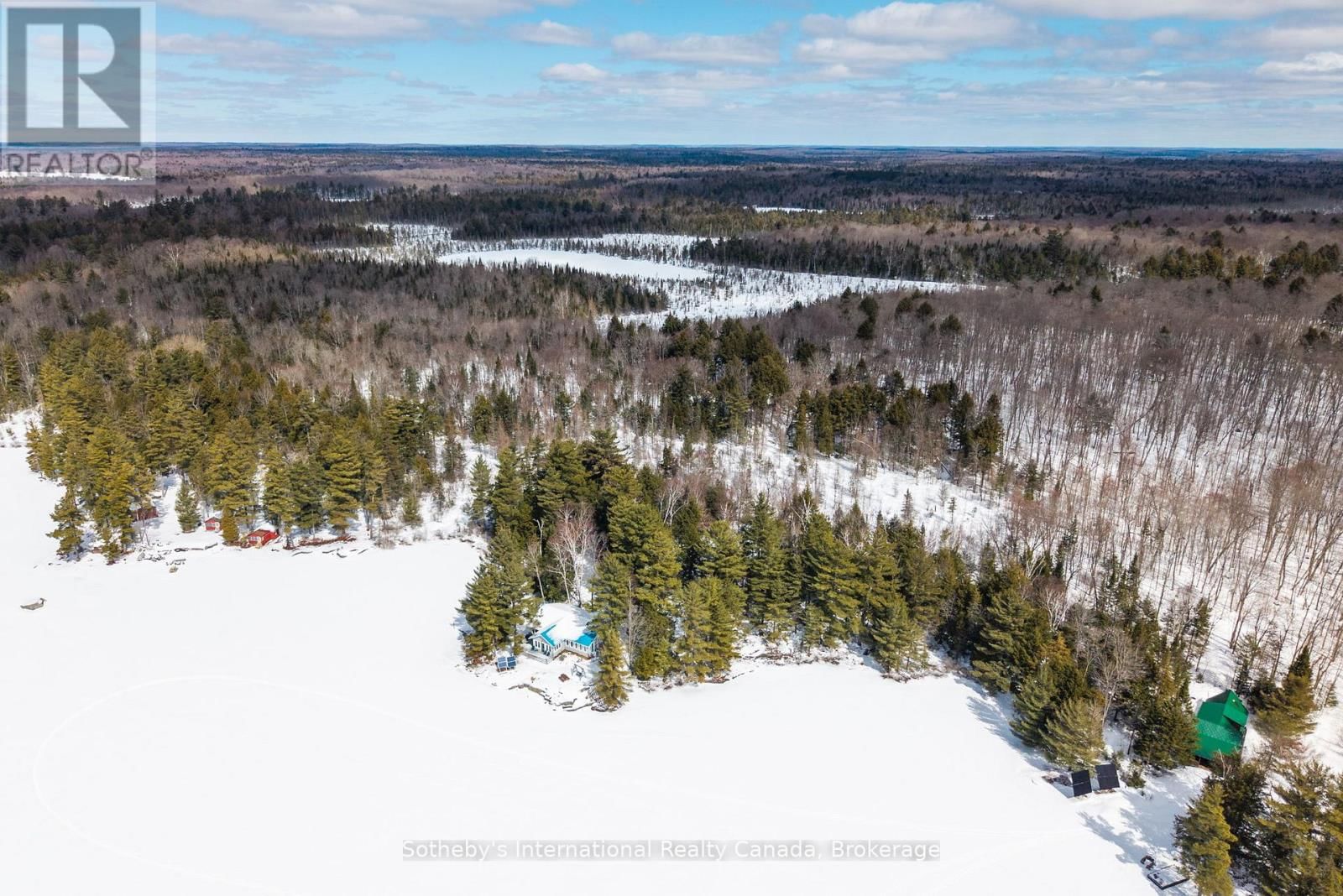 3301B AXE LAKE ROAD Image 5